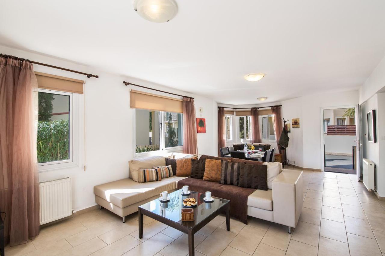 Nancy Villas Protaras Exteriör bild
